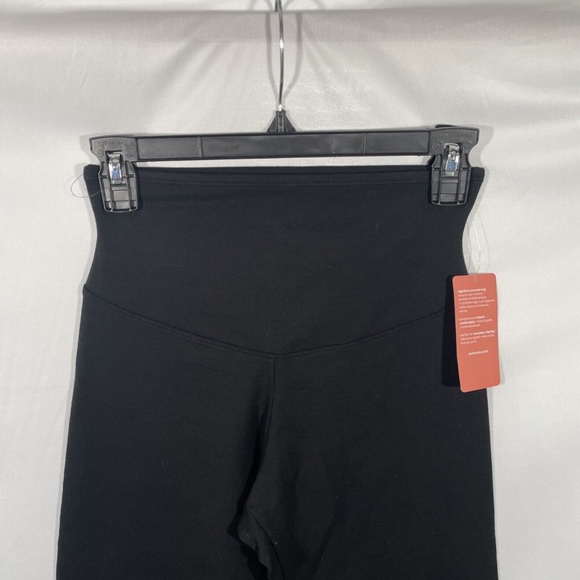 NWT Yummie [ Small ] Skimmer Capri Leggings‎ in Black - Picture 4 of 10